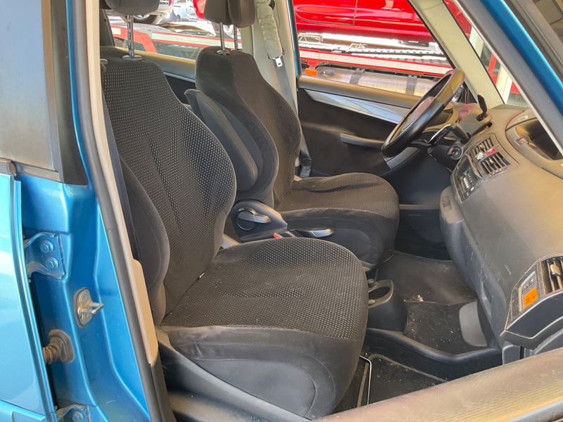 Citroen C4 Picasso 1.6 HDi SX — zdjęcie 3