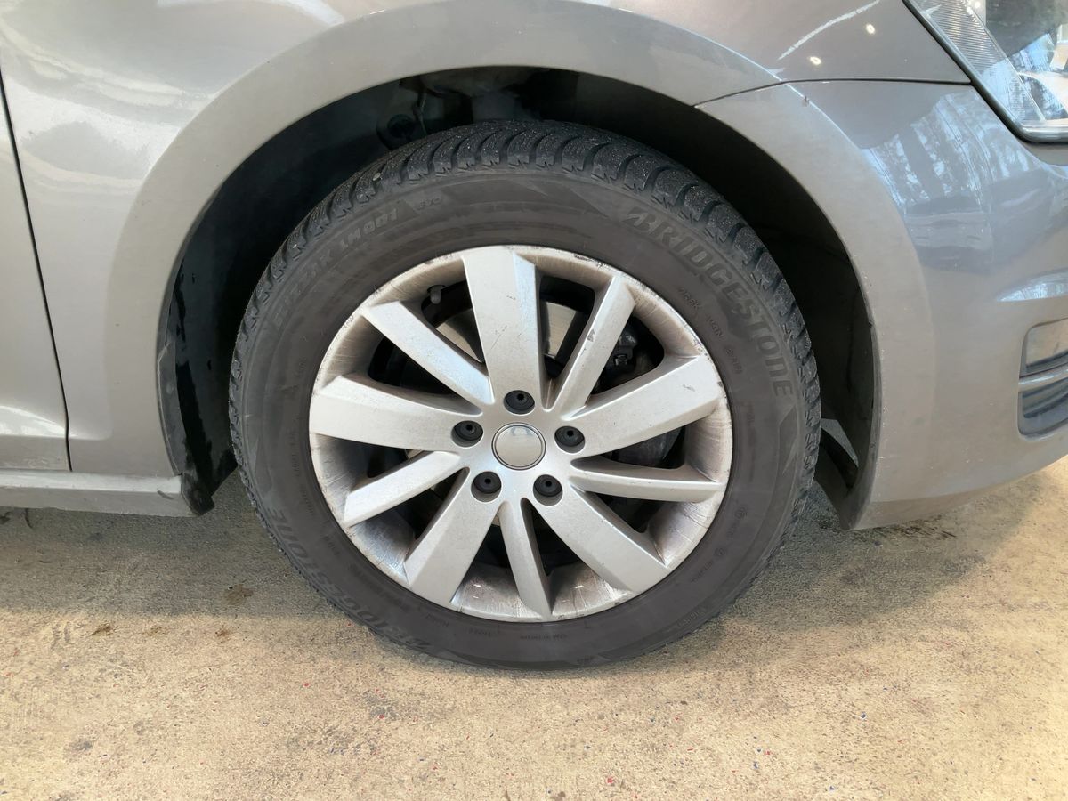Volkswagen Golf 2015 — photo 12