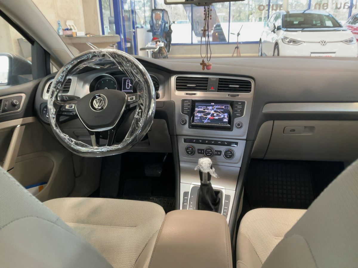 Volkswagen Golf 2015 — photo 18