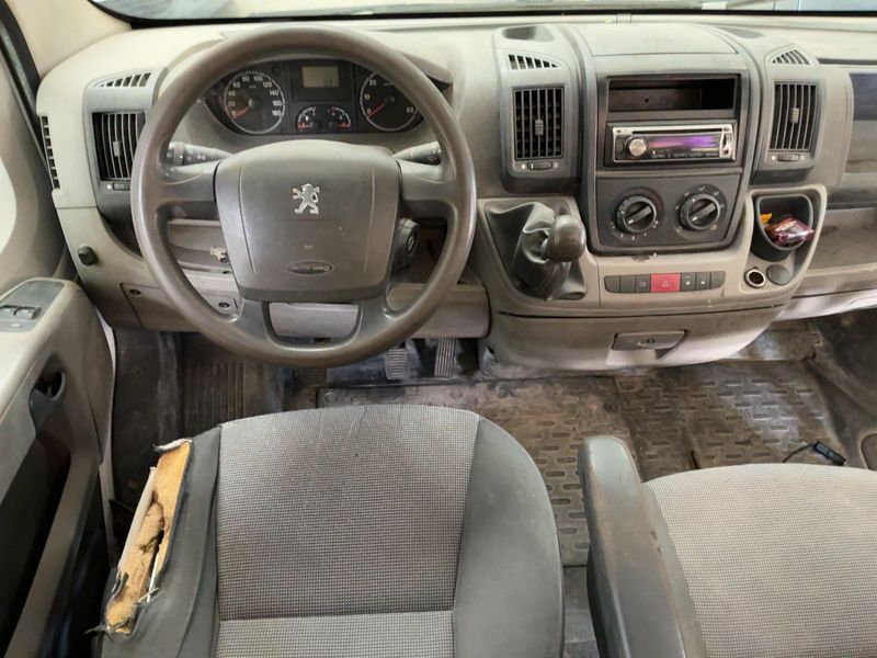 Peugeot Boxer 2.2 HDi — zdjęcie 12