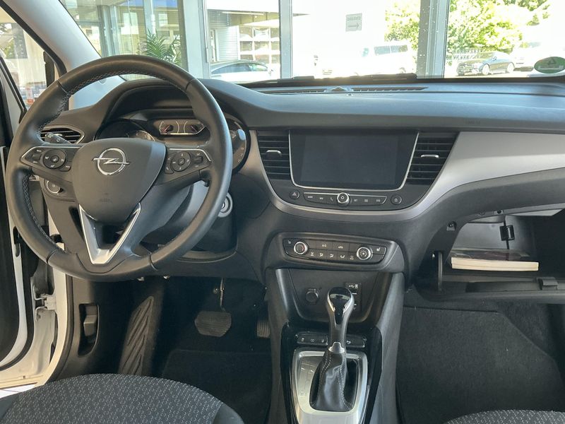 Opel Crossland X 1.2 Turbo Edition — zdjęcie 12