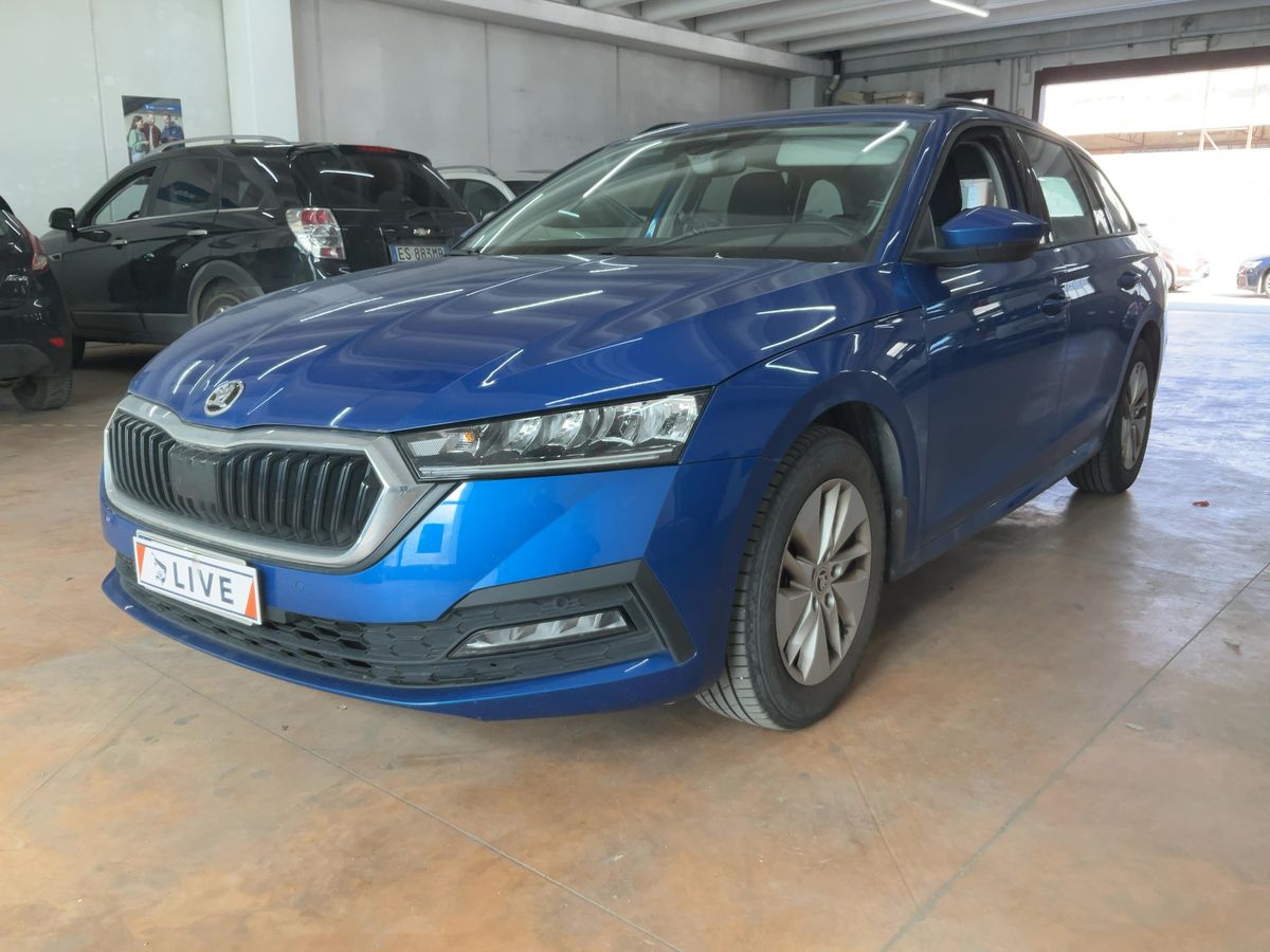 Skoda Octavia 2023 — photo 1