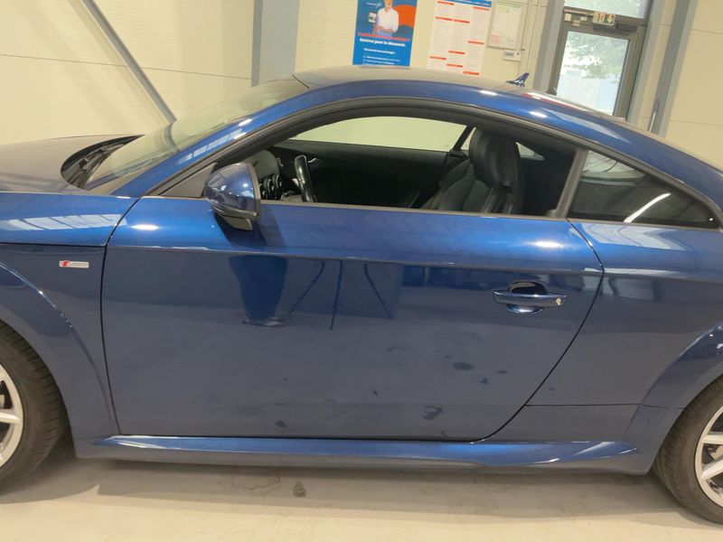 Audi TT 2.0 TFSI quattro S line — zdjęcie 4
