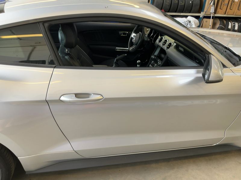 Ford Mustang 2.3 EcoBoost Basis — zdjęcie 7