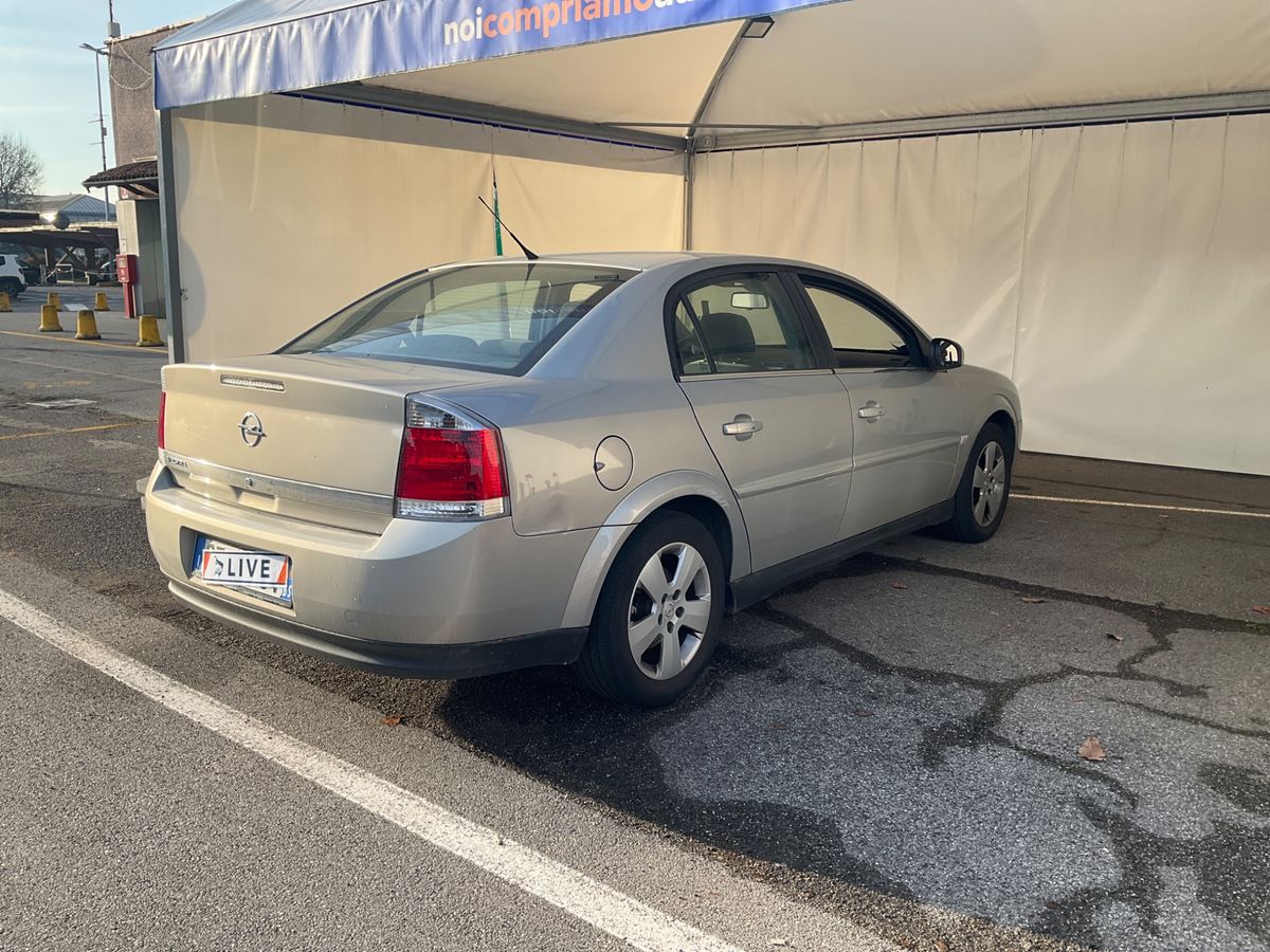 Opel Vectra 1.8 Elegance