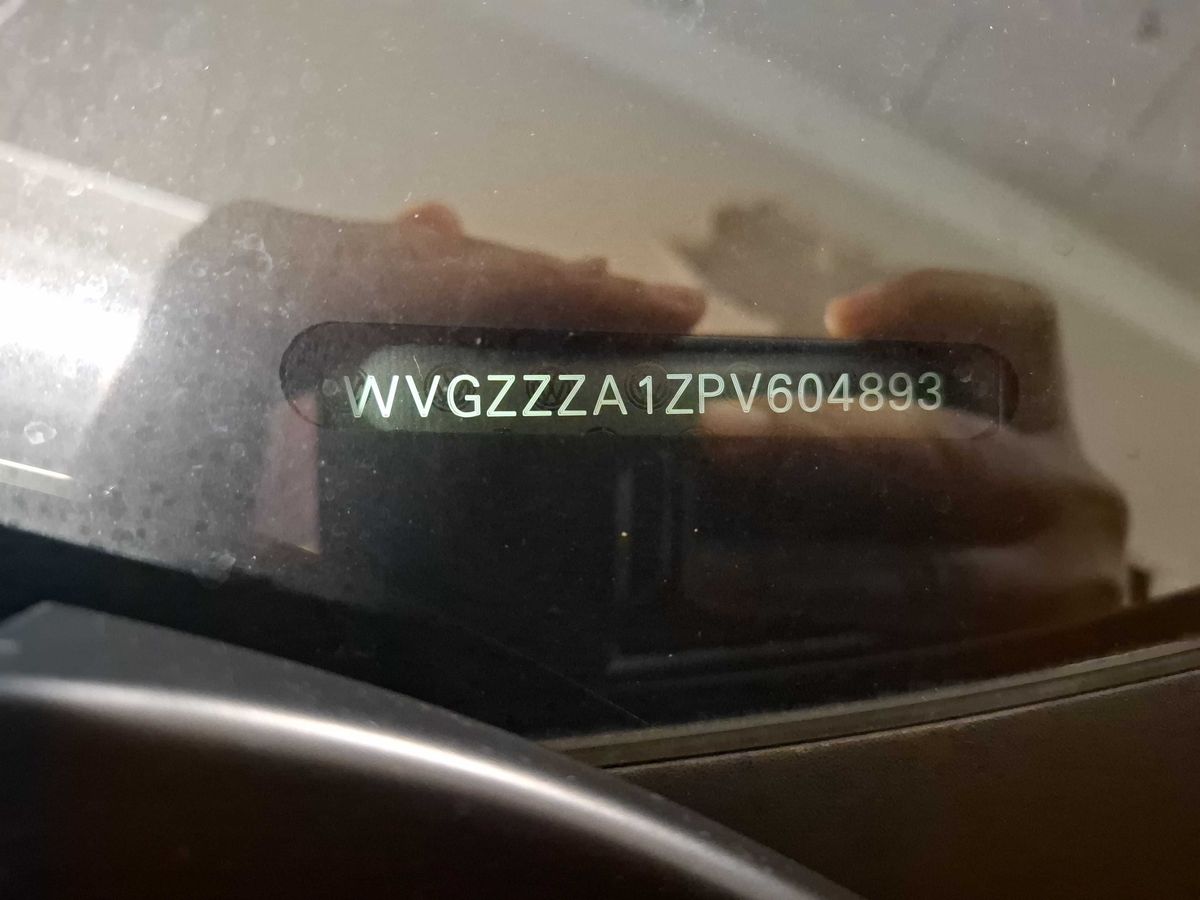 Volkswagen T-Roc 2023 — photo 16