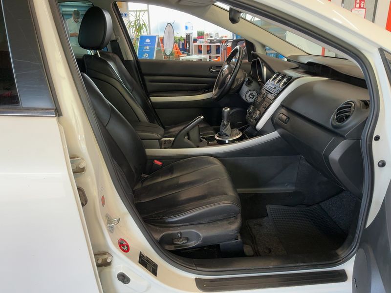 Mazda CX-7 2.2 Turbodiesel Exclusive-Line — zdjęcie 11