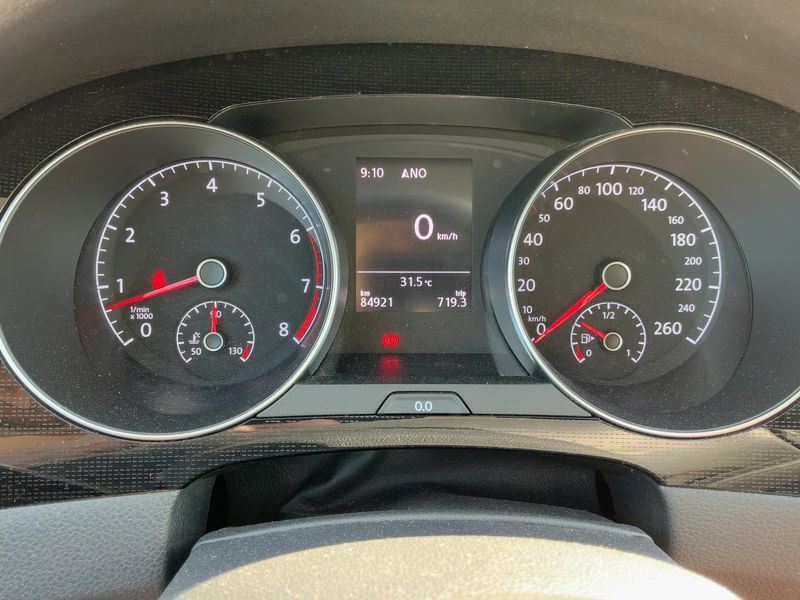 Volkswagen Golf VII Sportsvan 1.2 TSI Sound BlueMotion Tech — zdjęcie 13