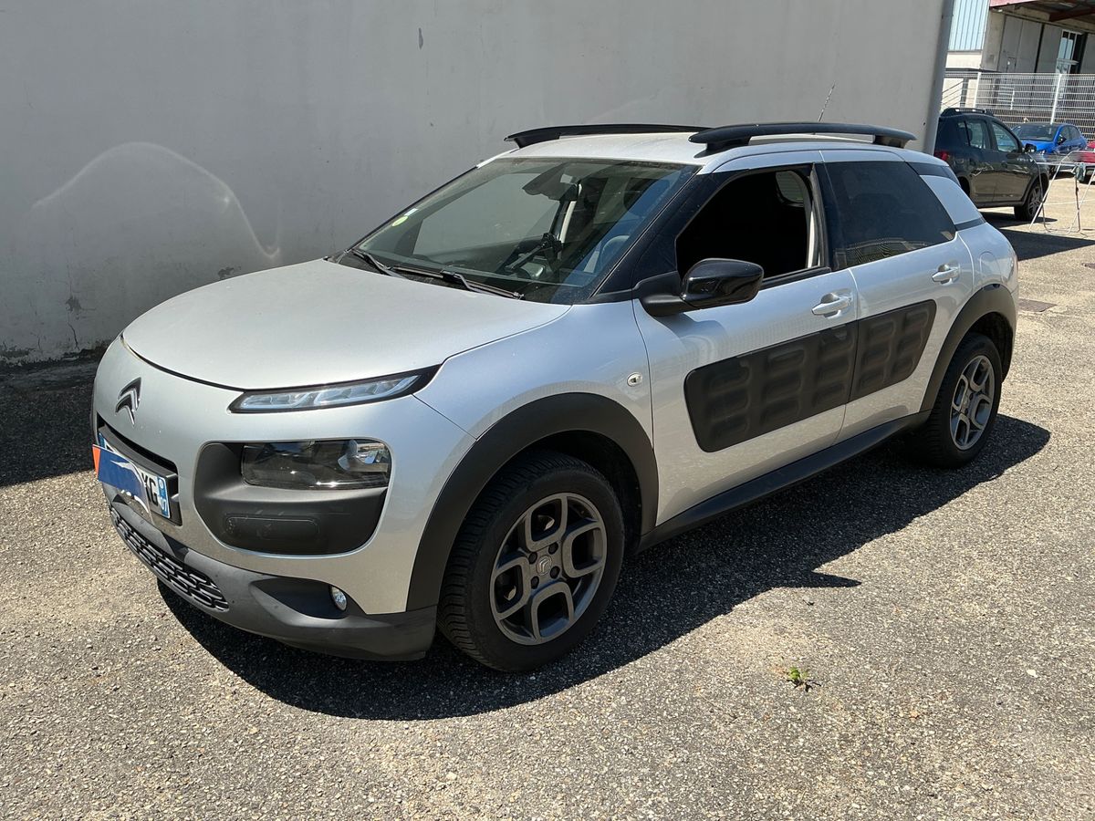 Citroen C4 2016 — photo 1