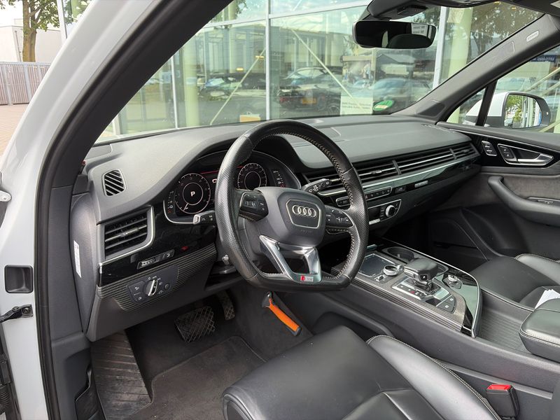 Audi Q7 3.0 TDI e-tron quattro — zdjęcie 7