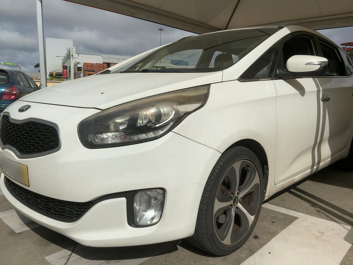 Kia Carens d'occasion
