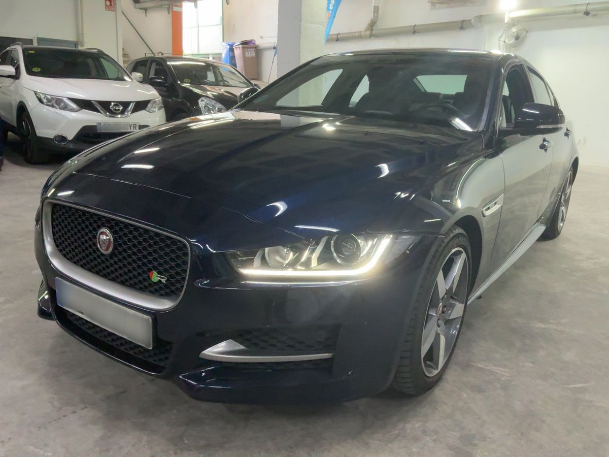 Jaguar XE 2017