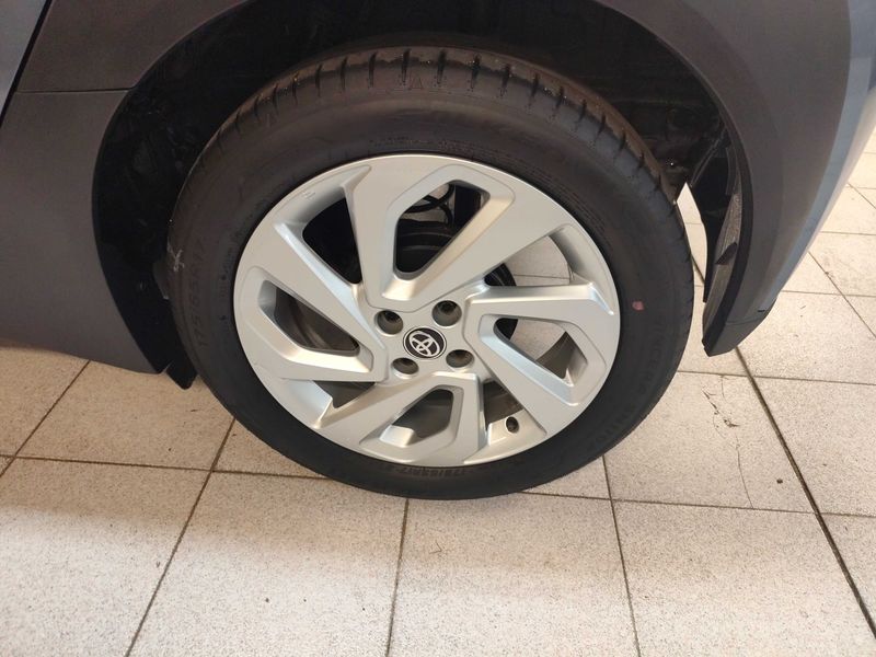 Toyota Aygo X 1.0 Play — zdjęcie 16
