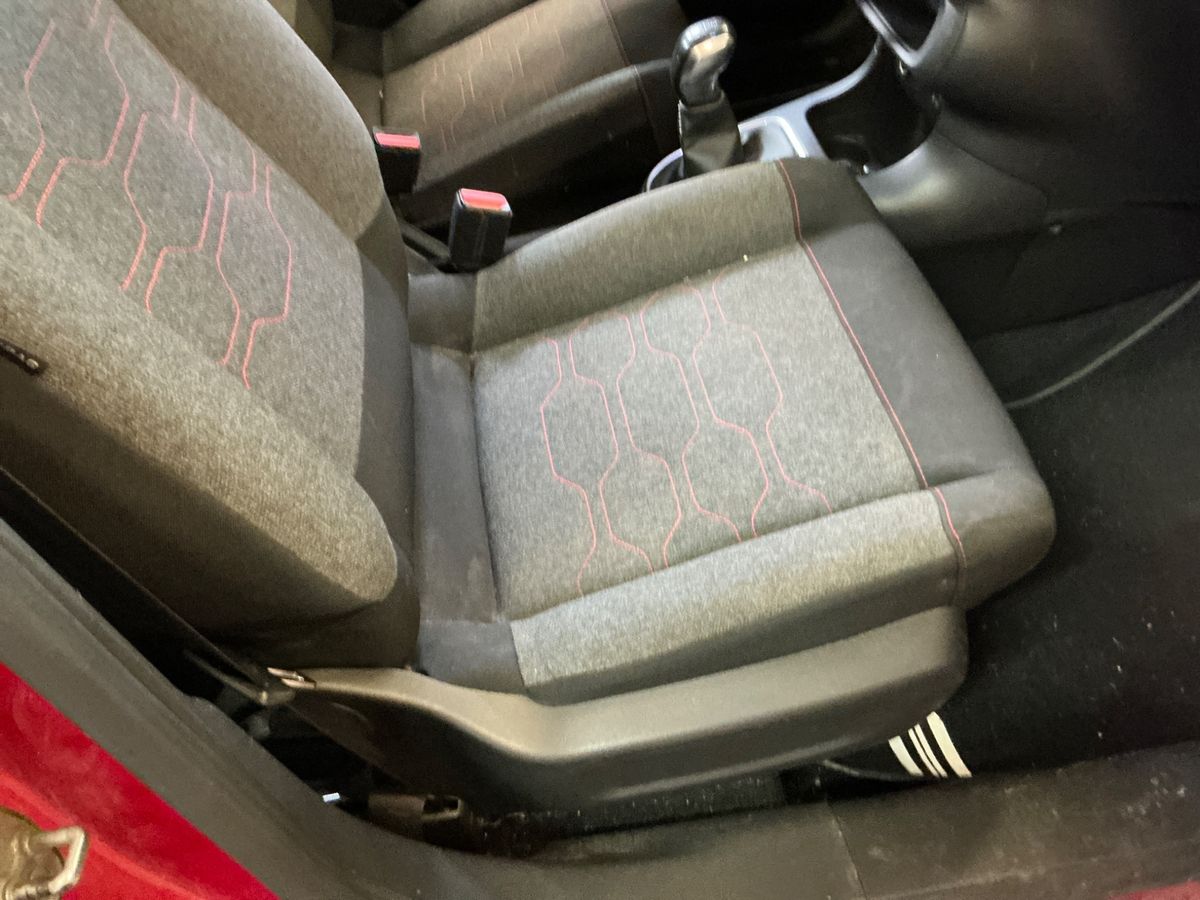 Citroen C3 2018 — photo 38
