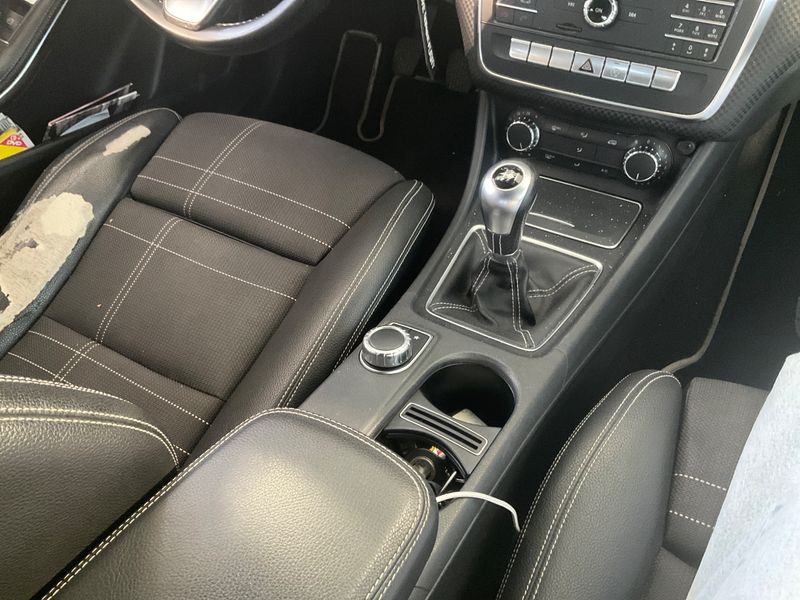 Mercedes-Benz A-Klasse A 180 CDI BlueEfficiency Urban 2016 – снимка 22