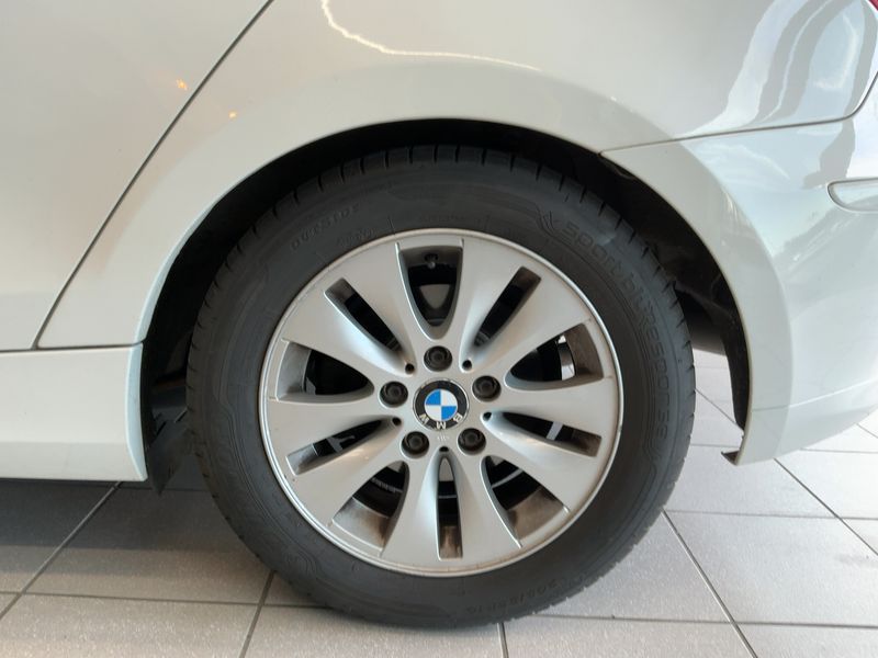 BMW 1er 116d 2012 – снимка 5