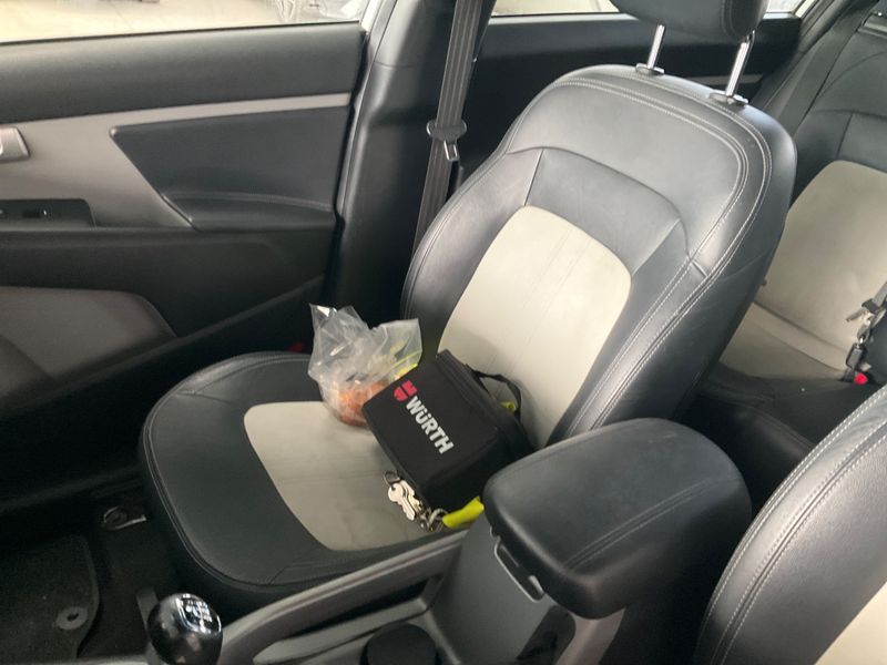 Kia Sportage 2.0 CRDi Revelation 4WD 2015 – снимка 30