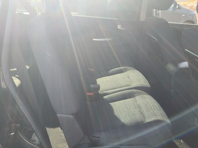 Ford Galaxy 2.0 TDCi Titanium 2012 – снимка 19