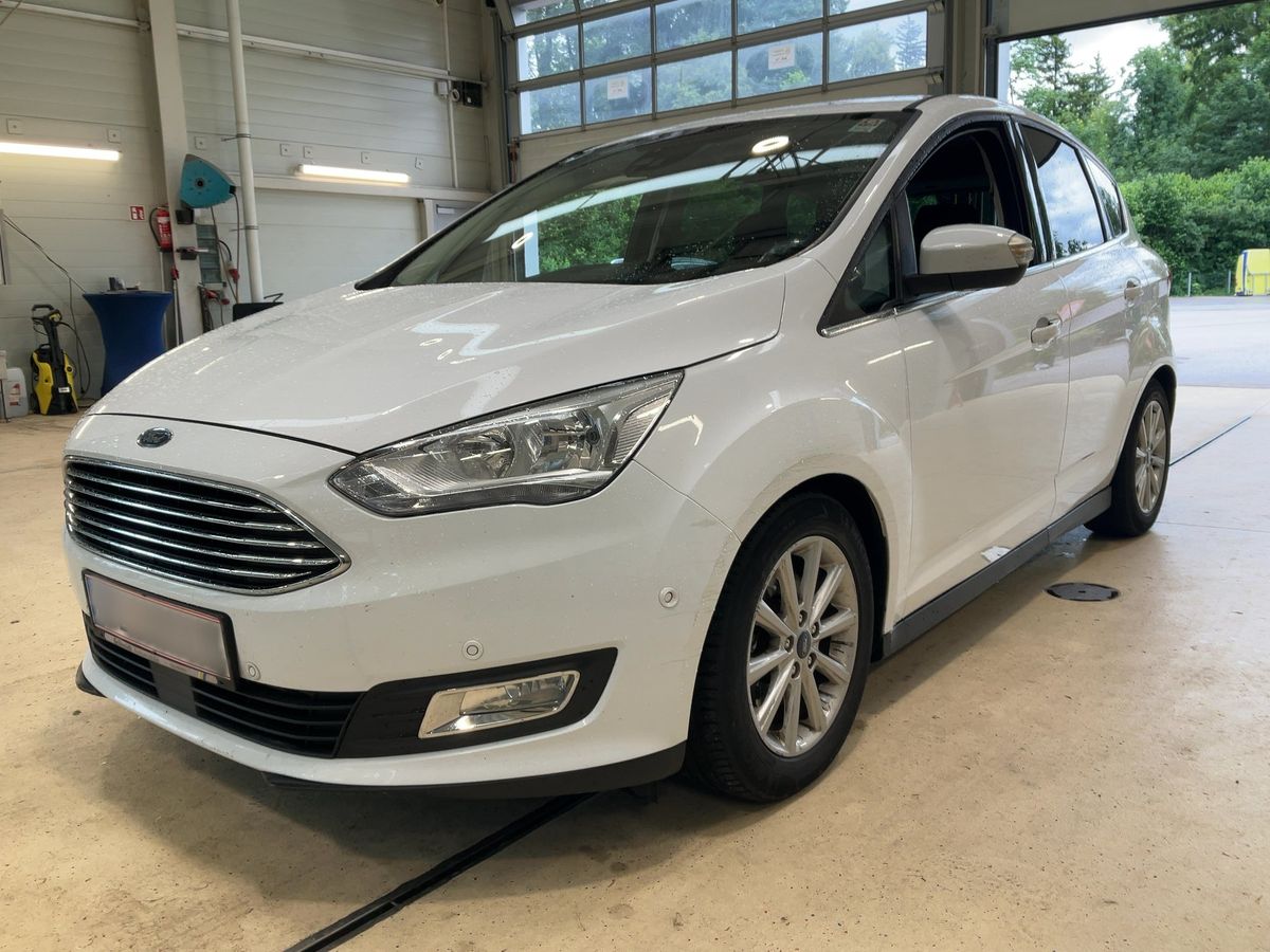 Ford C-Max 2016 — photo 1