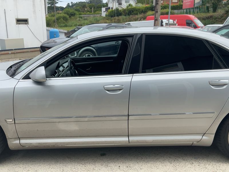 Audi A8 3.0 V6 TDI quattro — zdjęcie 4