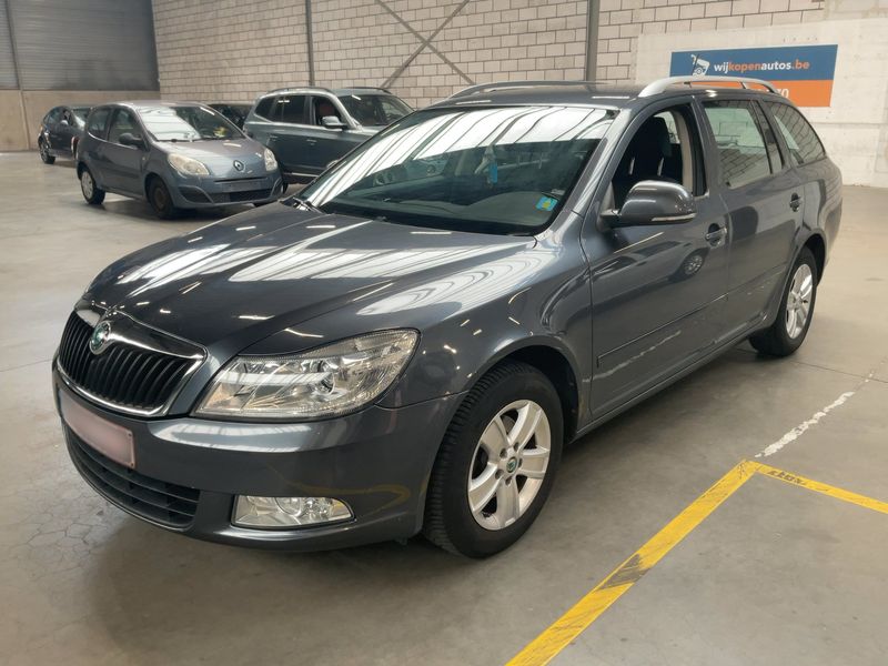 Skoda Octavia 1.4 TSI Ambition 2012 – снимка 2