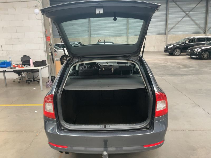 Skoda Octavia 1.4 TSI Ambition 2012 – снимка 15