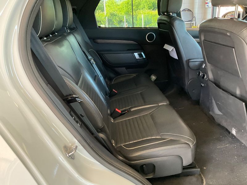Land Rover Discovery 5 2.0 TD Sd4 SD4 HSE — zdjęcie 14