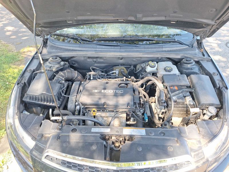 Chevrolet Cruze 1.8 LTZ — zdjęcie 8