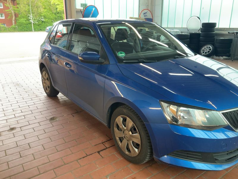 Skoda Fabia 1.2 TSI Ambition — zdjęcie 8