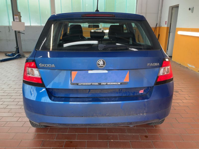 Skoda Fabia 1.2 TSI Ambition — zdjęcie 5