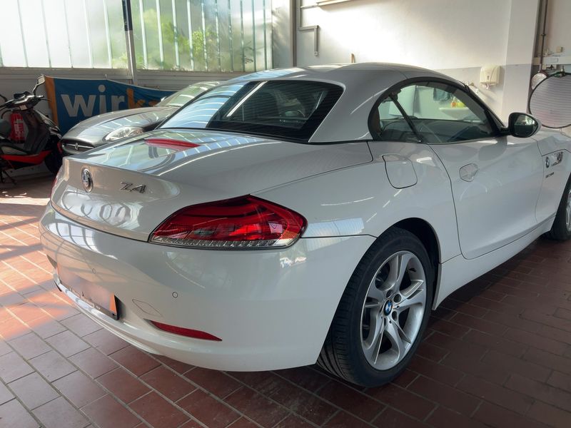 BMW Z4 sDrive 20i — zdjęcie 6