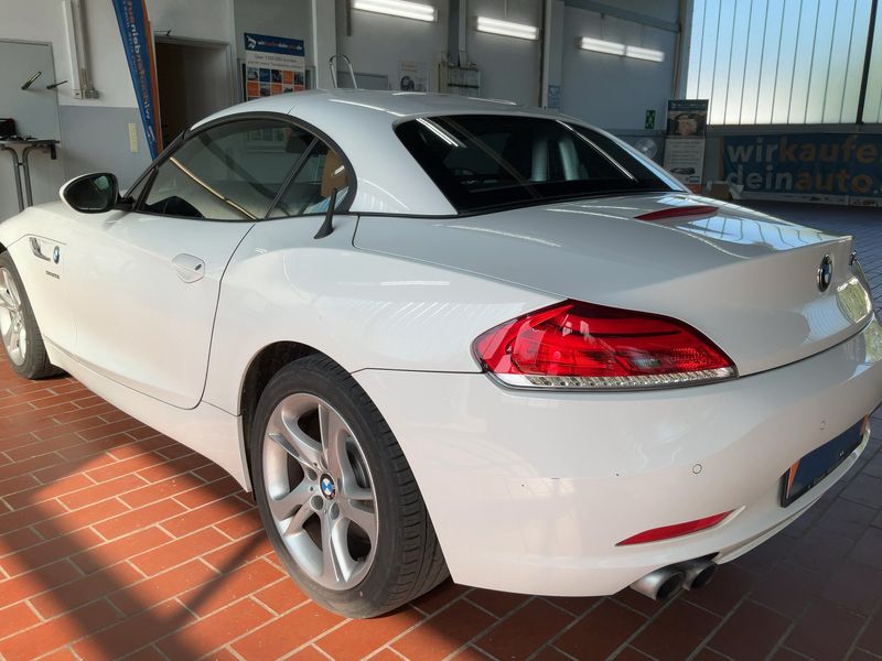 BMW Z4 sDrive 20i — zdjęcie 3