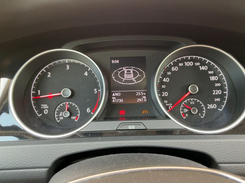 Volkswagen Golf VII 2.0 TDI Highline BlueMotion Tech 2014 – снимка 18
