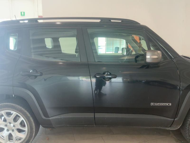 Jeep Renegade 2.0 M-Jet Limited 4WD — zdjęcie 7