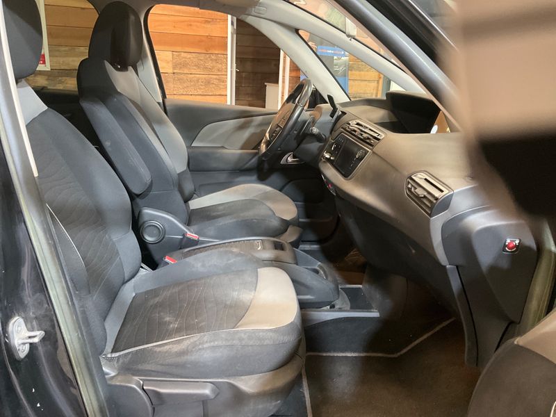Citroen C4 Picasso 1.6 e-HDi Business + 2014 – снимка 3