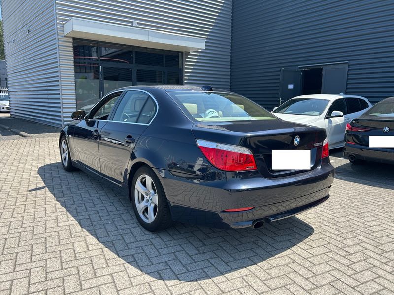 BMW 5er 520i — zdjęcie 2