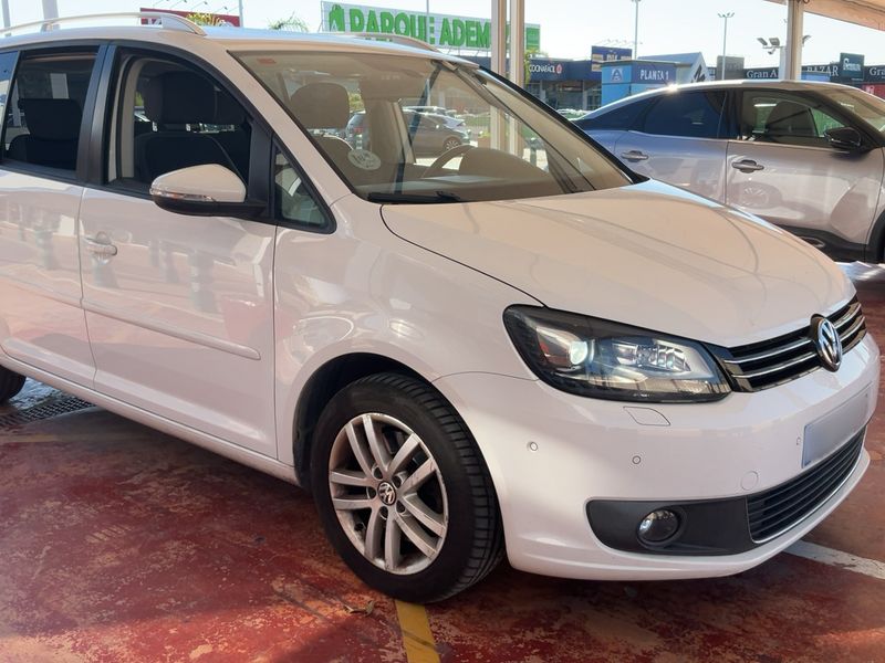 Volkswagen Touran 2.0 TDI Advance BlueMotion Tech — zdjęcie 8