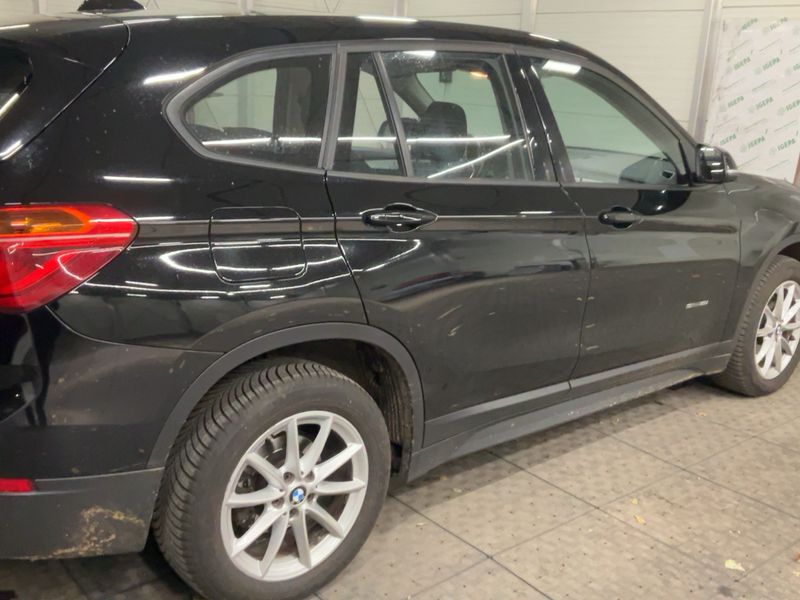 BMW X1 sDrive 18i Advantage — zdjęcie 6