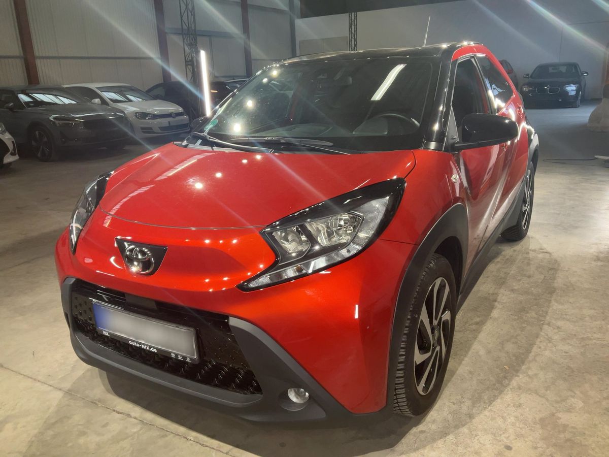 Toyota Aygo 2023 — photo 1