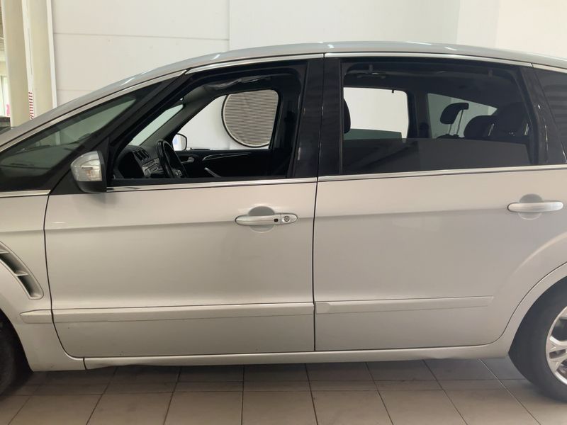 Ford S-Max 2.2 TDCi Titanium 2013 – снимка 4