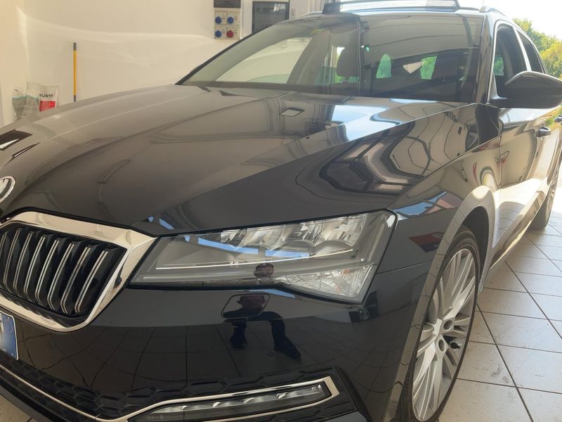 Skoda Superb 2.0 TDI Style — zdjęcie 2