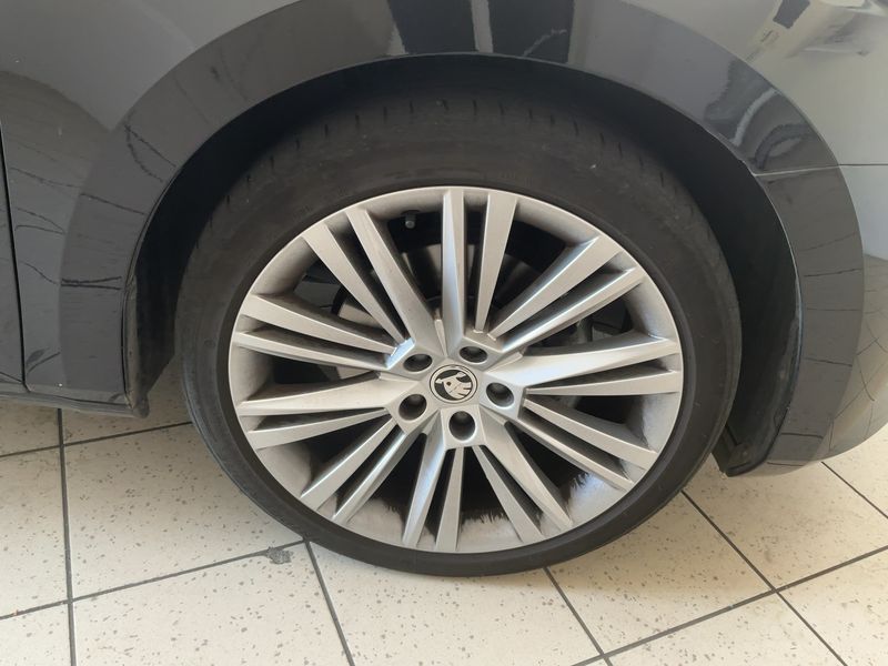 Skoda Superb 2.0 TDI Style 2022 – снимка 11