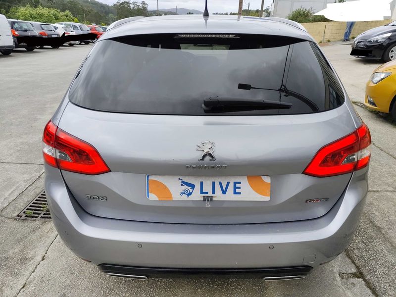 Peugeot 308 1.2 e-THP Allure — zdjęcie 4