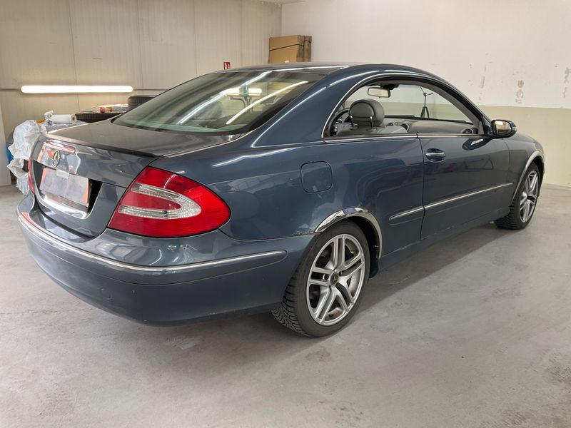 Mercedes-Benz CLK-Klasse CLK 200 Kompressor Elegance — zdjęcie 2