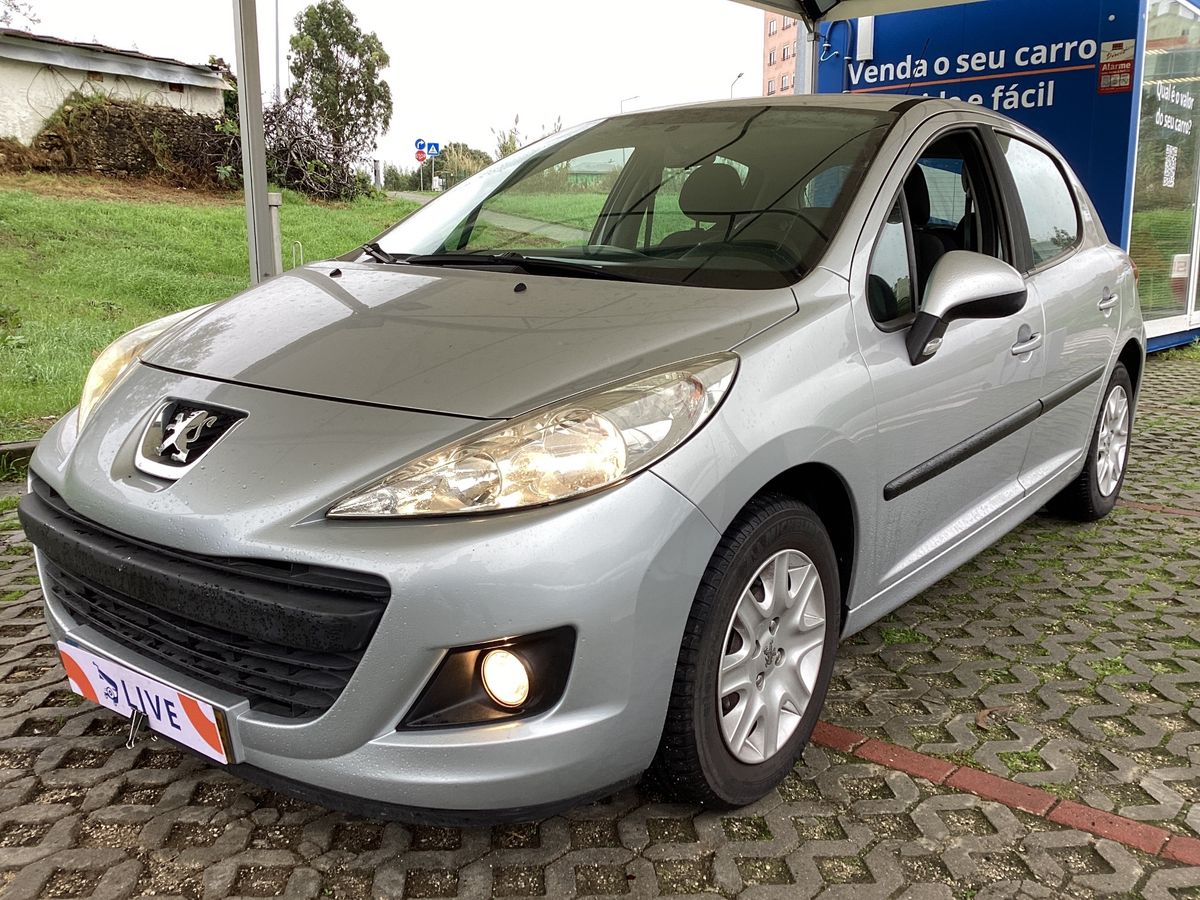 Peugeot 207 1.4 VTi Tendance