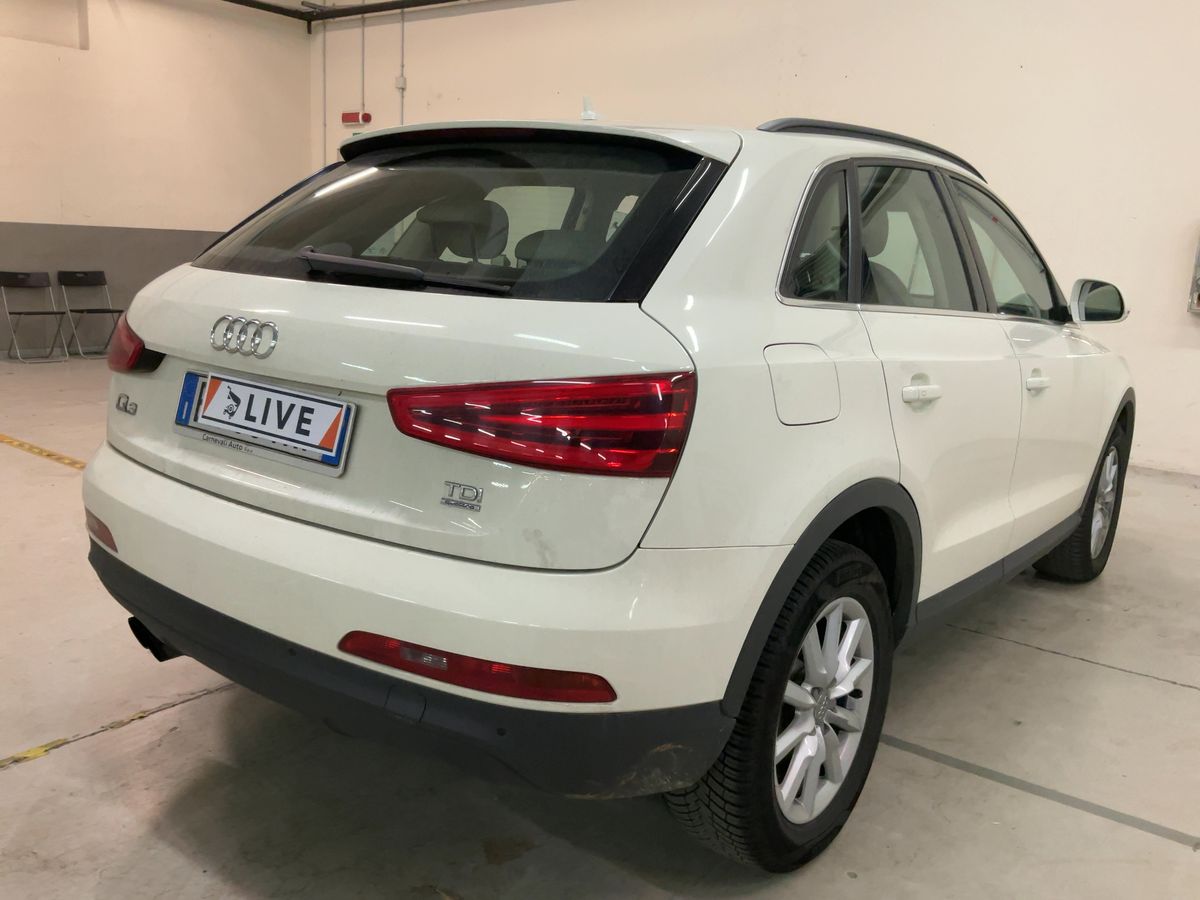 Audi Q3 2.0 TDI quattro - Immagine 4