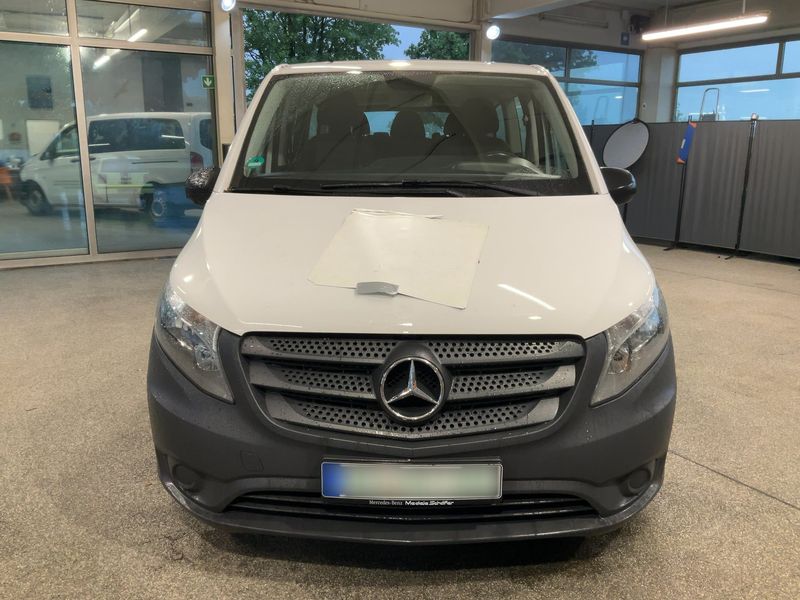 Mercedes-Benz Vito Tourer 109 CDI lang Pro — zdjęcie 9