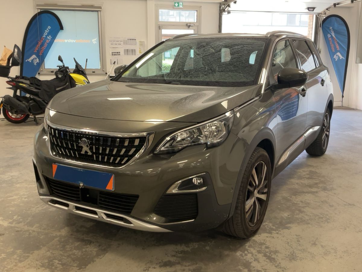 Peugeot 5008 2020 — photo 1