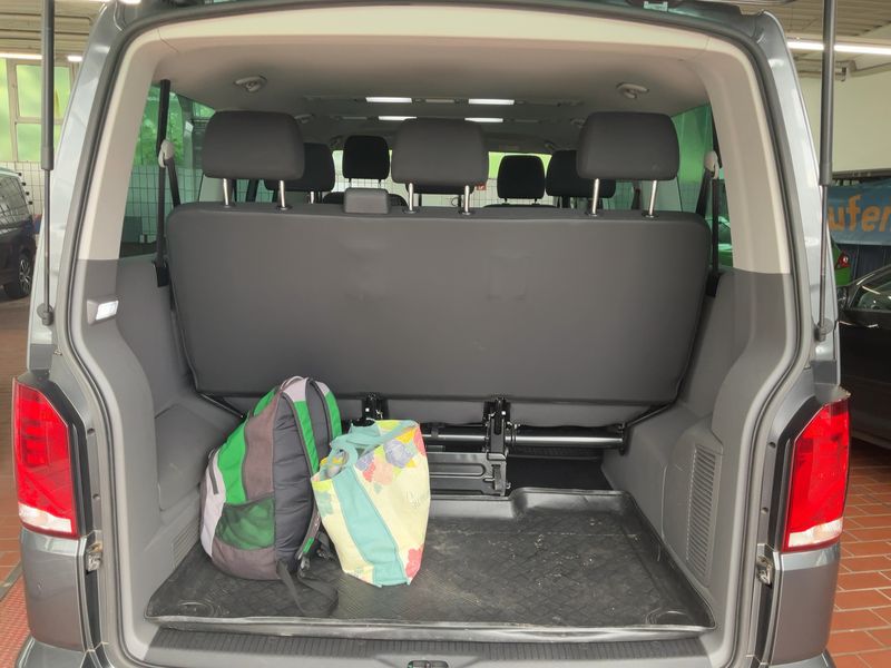 Volkswagen T6 Caravelle 2.0 TDI Comfortline FWD — zdjęcie 10