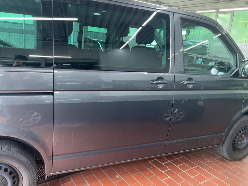 Volkswagen T6 Caravelle 2.0 TDI Comfortline FWD — zdjęcie 7